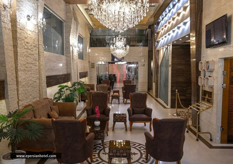 لابی هتل یاقوت شرق نزدیک بیمارستان کامیاب مشهد